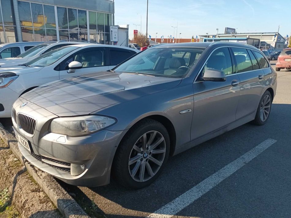 BMW 5 - 2010