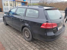 Volkswagen Passat - 2011