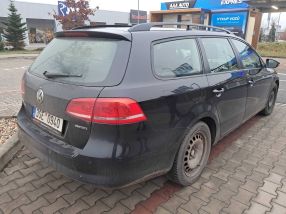 Volkswagen Passat - 2011