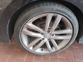 Volkswagen Golf - 2017