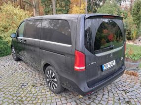 Mercedes-Benz V - 2022