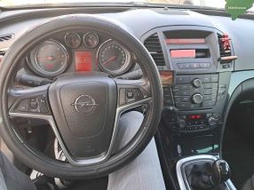 Opel Insignia - 2011
