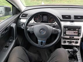 Volkswagen Passat - 2014