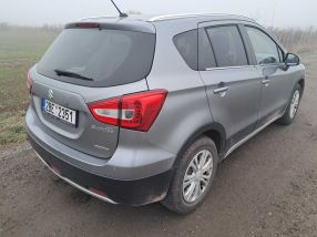 Suzuki SX4 S-Cross - 2019