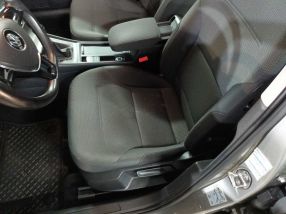 Volkswagen Golf - 2014