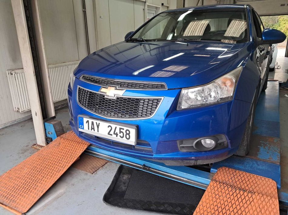 Chevrolet Cruze - 2010