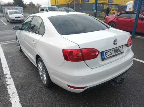 Volkswagen Jetta - 2012