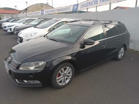 Volkswagen Passat - 2011
