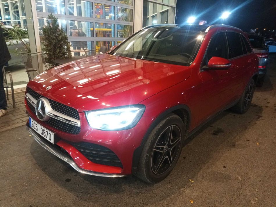 Mercedes-Benz GLC - 2020