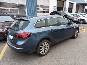 Opel Astra - 2013