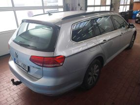 Volkswagen Passat - 2016