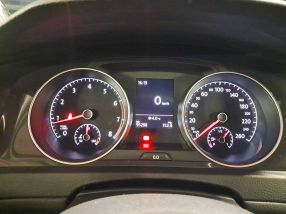 Volkswagen Golf - 2017