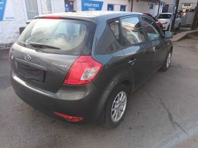 Kia Ceed - 2010