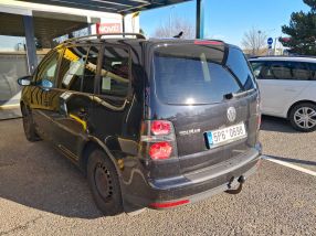 Volkswagen Touran - 2009