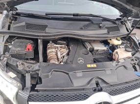 Mercedes-Benz V - 2022