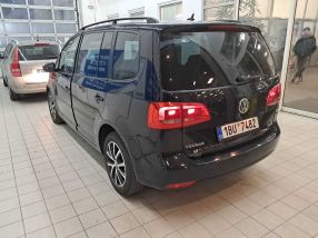 Volkswagen Touran - 2011