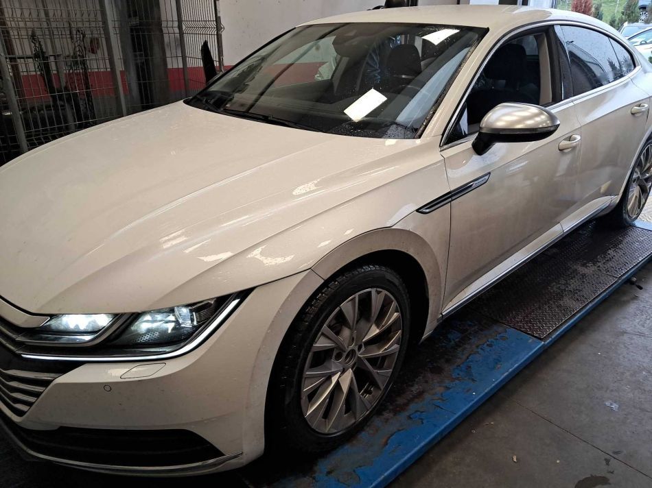 Volkswagen Arteon - 2017