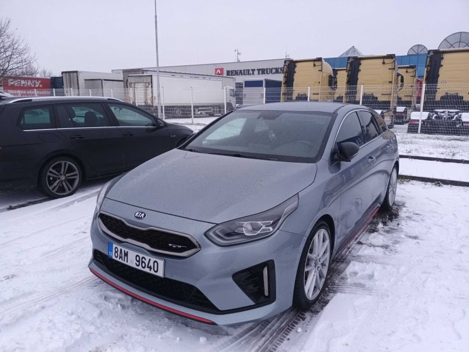 Kia ProCeed - 2021