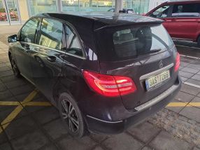 Mercedes-Benz B - 2013