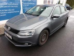 Volkswagen Jetta - 2012