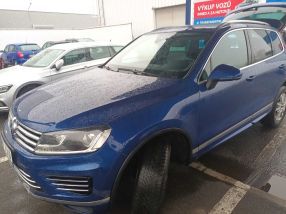 Volkswagen Touareg - 2015