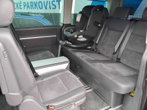 Volkswagen Multivan - 2015