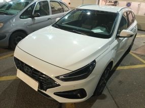 Hyundai i30 - 2021