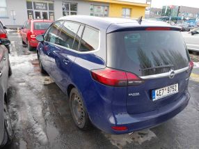 Opel Zafira - 2015