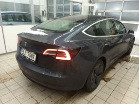 Tesla Model 3 - 2020