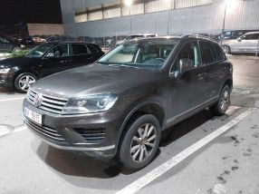 Volkswagen Touareg - 2016