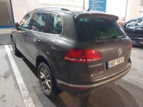 Volkswagen Touareg - 2016