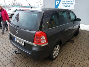 Opel Zafira - 2012