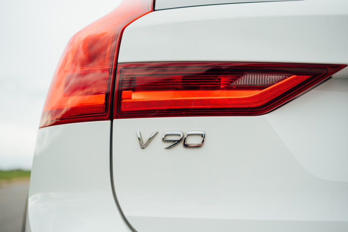 Volvo V90 Cross Country