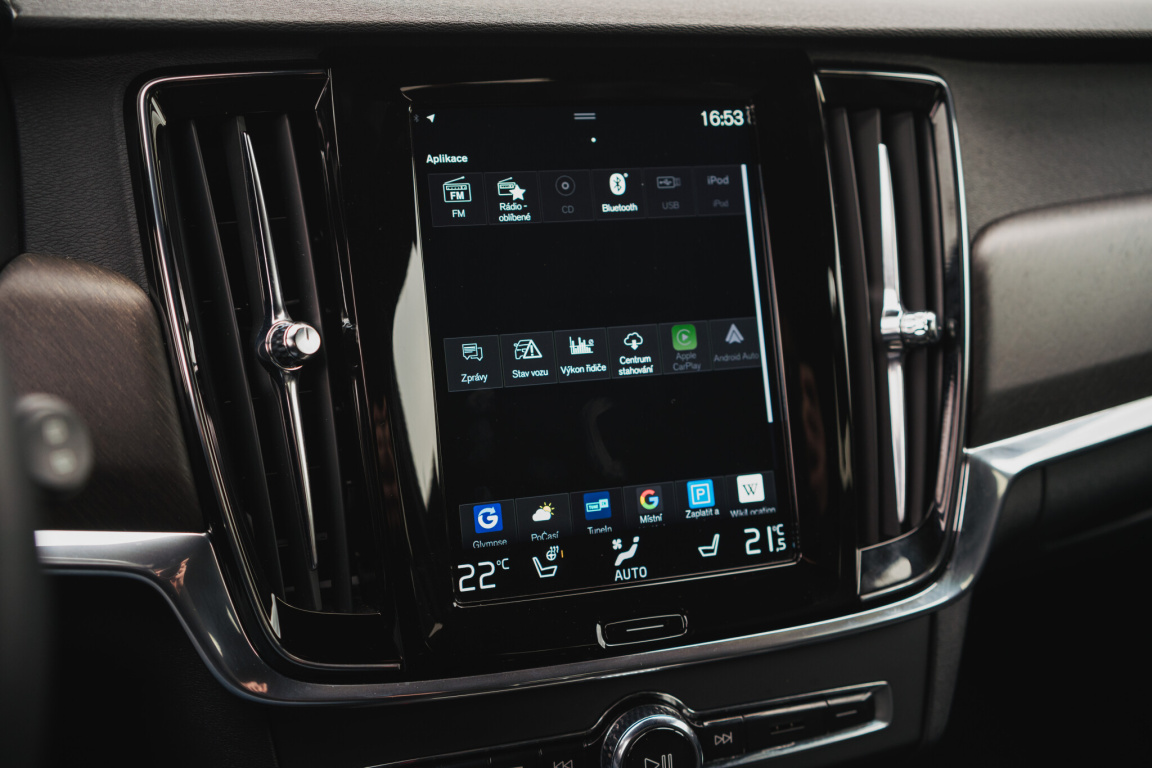 Volvo V90 Cross Country