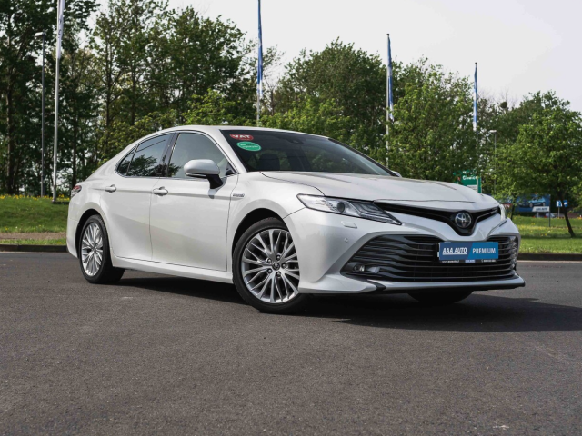 Toyota Camry 2019