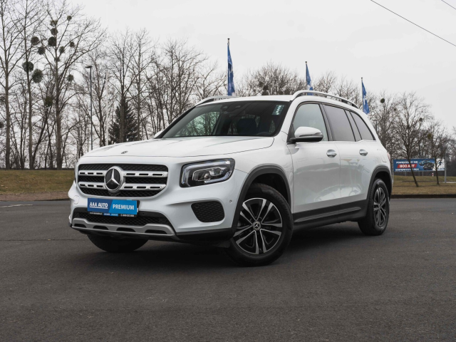 Mercedes-Benz GLB 2023