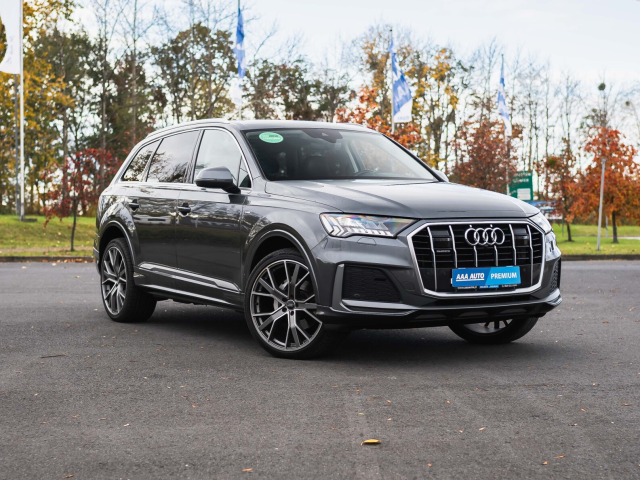 Audi Q7 2021