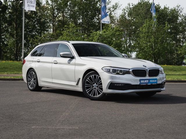 BMW 5 2019