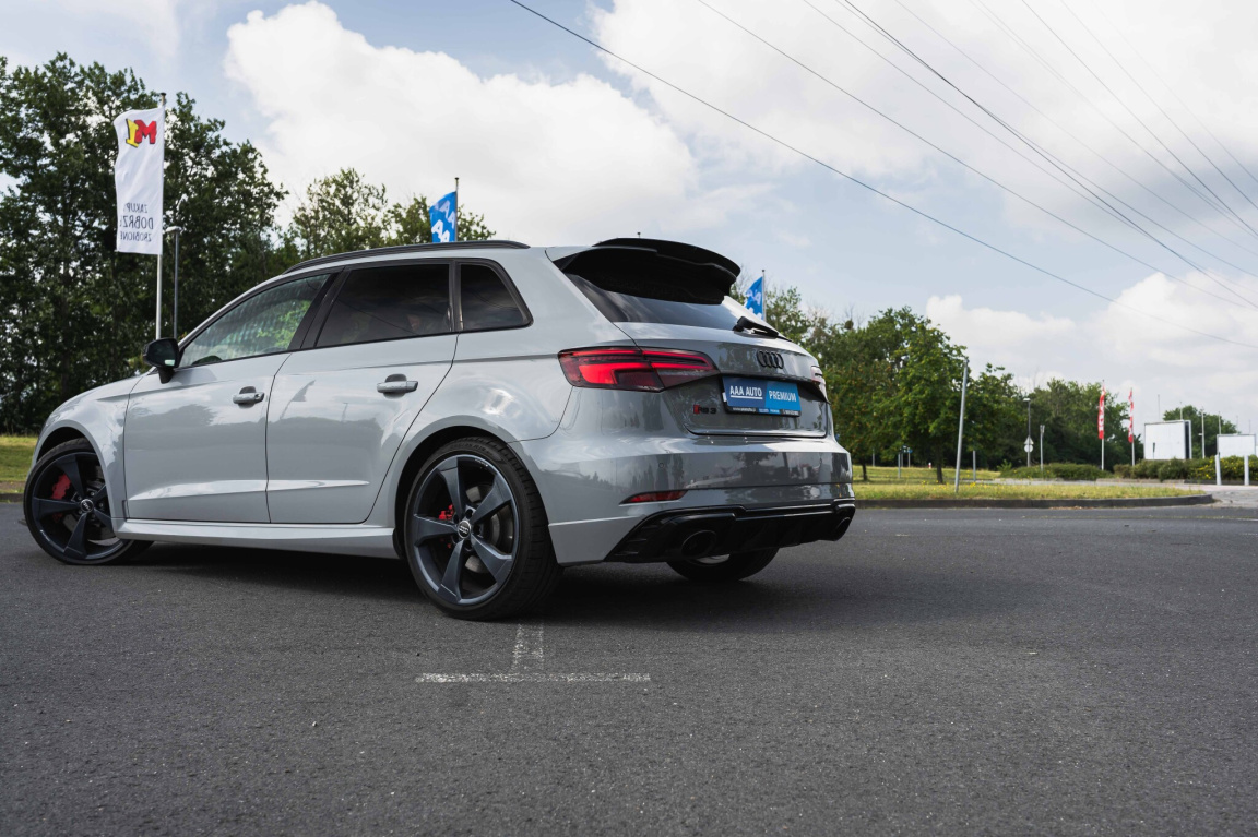 Audi RS3