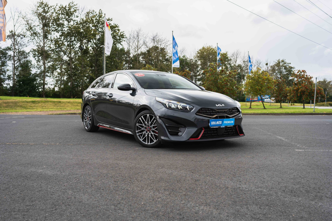 Kia ProCeed