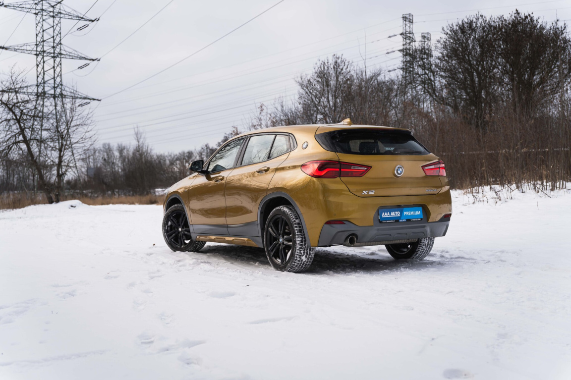 BMW X2