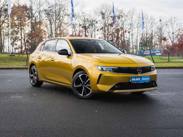 Opel Astra 2023
