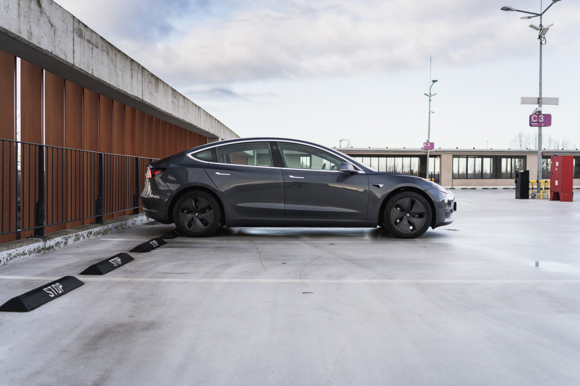 Tesla Model 3 Long Range 4WD 78kWh