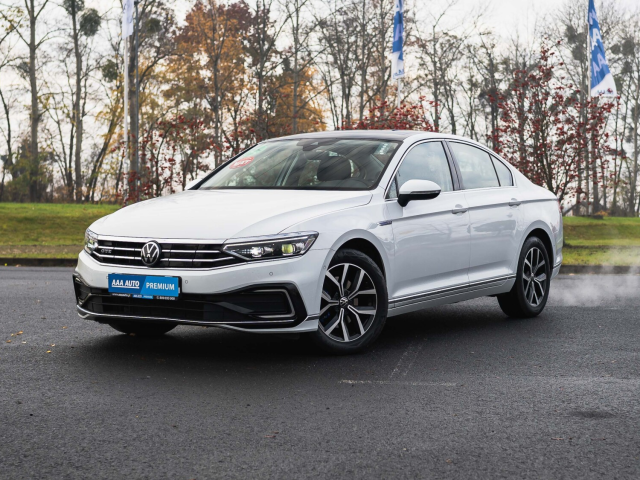 Volkswagen Passat 2021