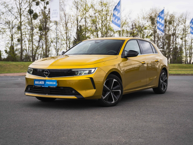 Opel Astra 2023