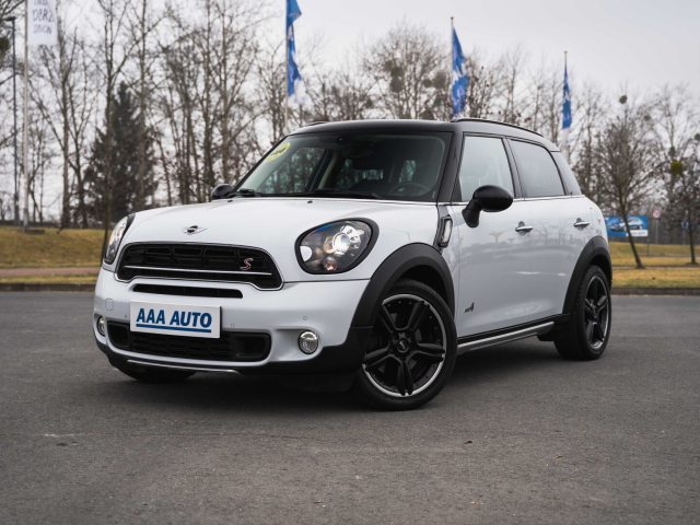 MINI Countryman 2016