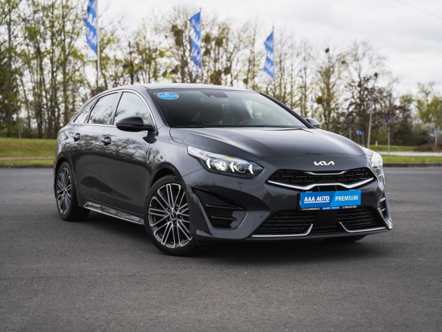 Kia ProCeed 2021