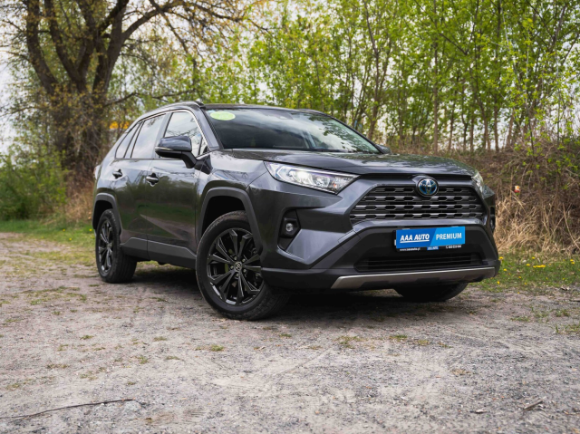 Toyota RAV4 2021