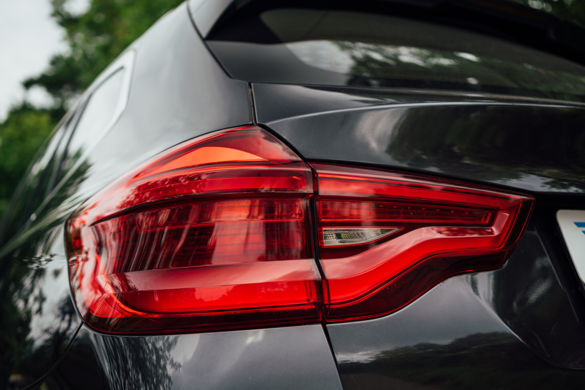 BMW iX3