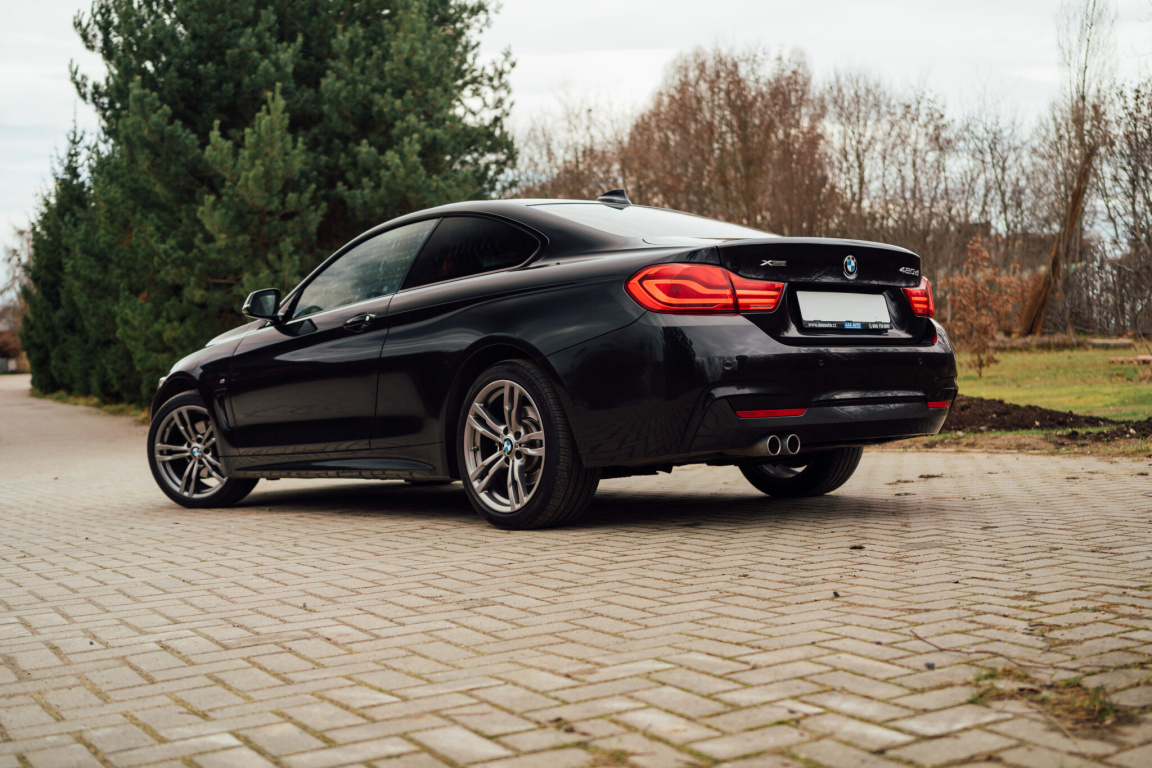 BMW 4